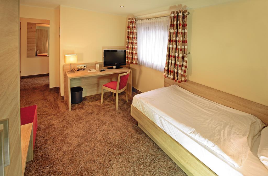 Landhotel Goldener Acker Morsbach  외부 사진