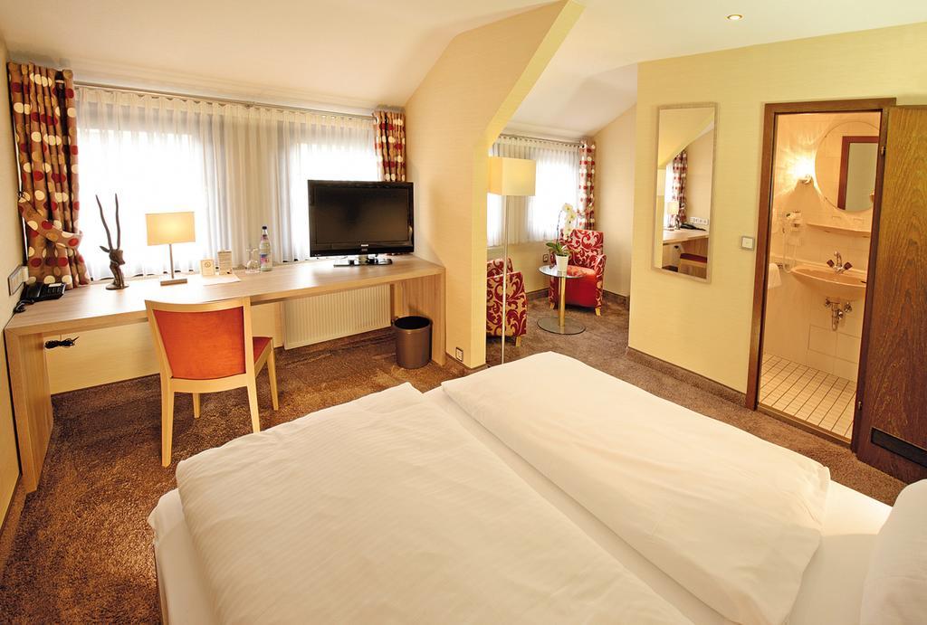 Landhotel Goldener Acker Morsbach  외부 사진